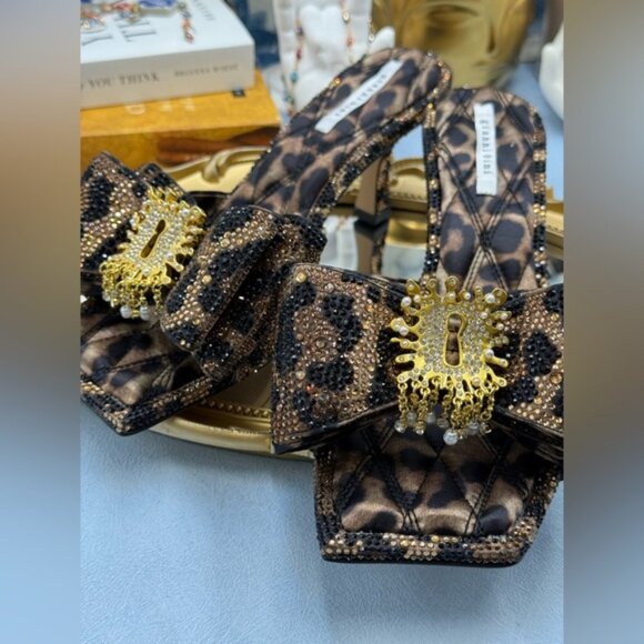 🆕 GIANNI BINI 🧿NWOB PeekaTwo Leopard Print Crystal Keyhole Ornament Sandal Sz8 - Picture 12 of 15